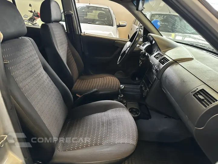 PARATI 1.6 MI City 8V G.III