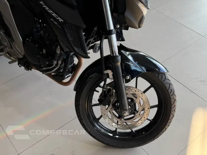 FZ25 250 FAZER FLEX