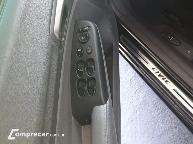 CIVIC - 1.8 LXS 16V 4P AUTOMÁTICO