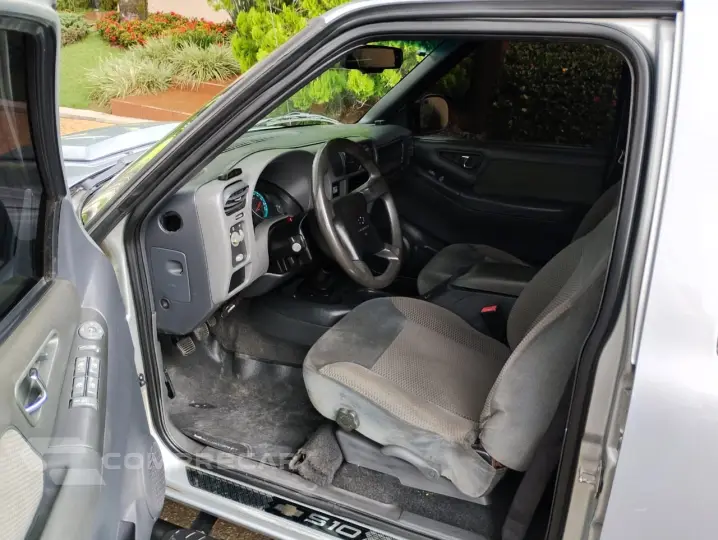 S10 2.4 Advantage 4X2 CD 8V