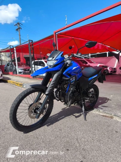 XTZ 250 LANDER