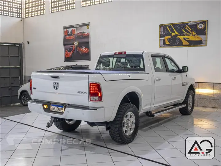 2500 6.7 Laramie 4X4 CD I6 Turbo