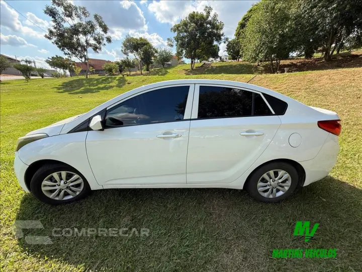 HB20S 1.6 COMFORT PLUS 16V FLEX 4P MANUAL