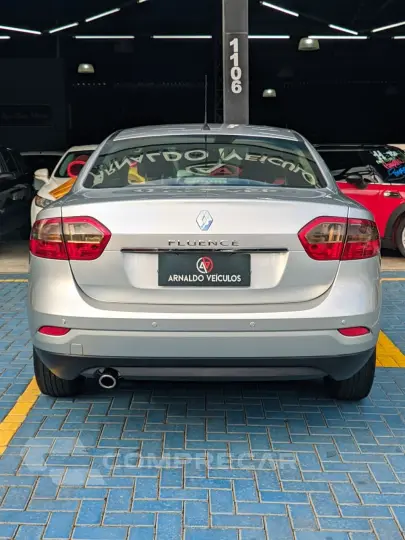 FLUENCE Sed. Dynamique 2.0 16V FLEX Aut.