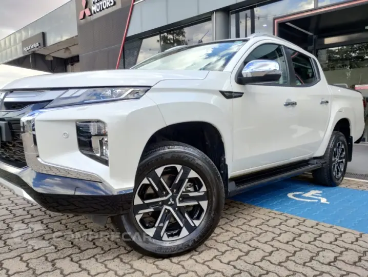 L200 TRITON 2.4 16V Turbo Sport Hpe-s CD 4X4