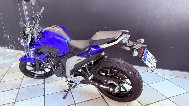 FZ25 ABS
