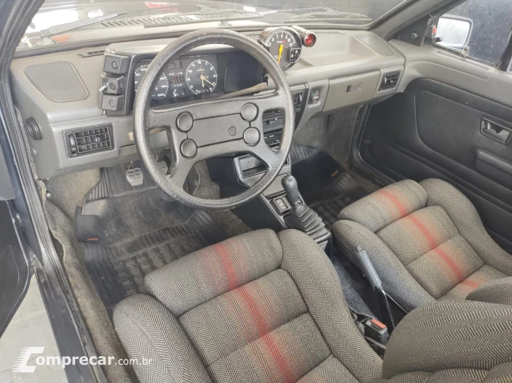 VOYAGE 1.8 GL 8V
