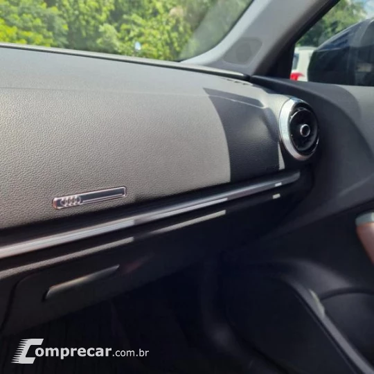 A3 2.0 TFSI Sedan Performance Black
