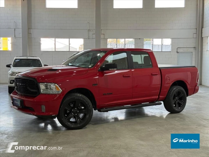 CLASSIC 5.7 V8 GASOLINA LARAMIE NIGHT EDITION CD
