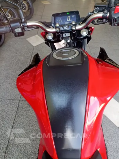 CB 300F Twister Flex
