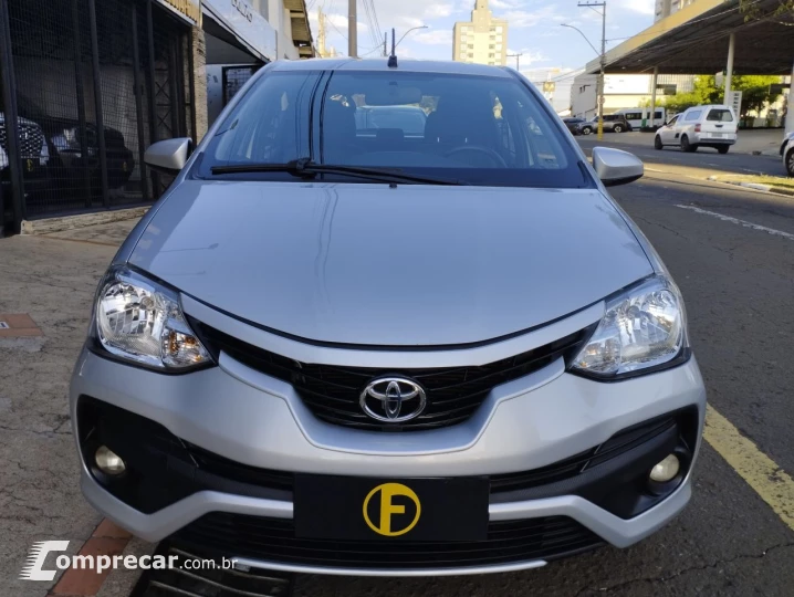 Etios Hatch 1.5 16V 4P FLEX XS AUTOMÁTICO