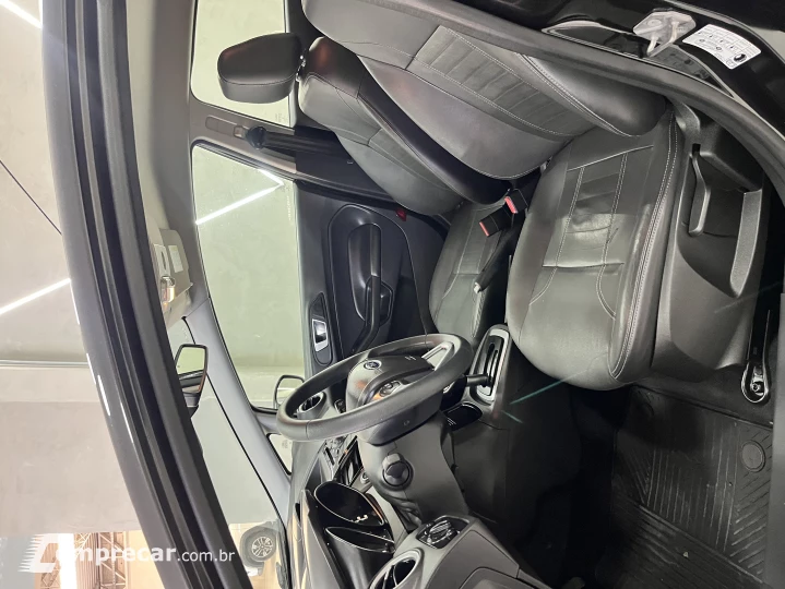 FIESTA 1.6 Titanium Hatch 16V