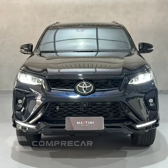 Hilux SW4 Diamond 2.8 TB 4x4 Die. Aut.