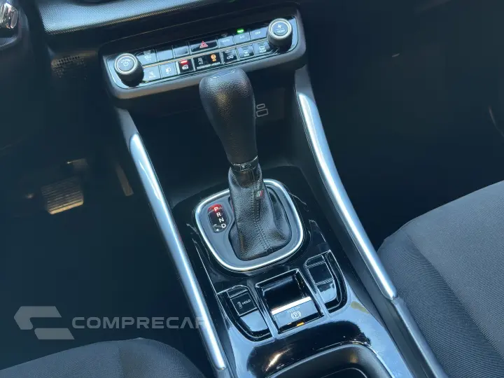 FASTBACK 1.0 TURBO 200 FLEX AUTOMÁTICO