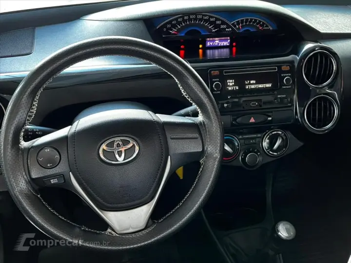 ETIOS 1.5 XS SEDAN 16V FLEX 4P MANUAL