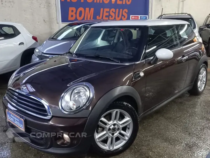 One 1.6 16V Gasolina 2P Manual