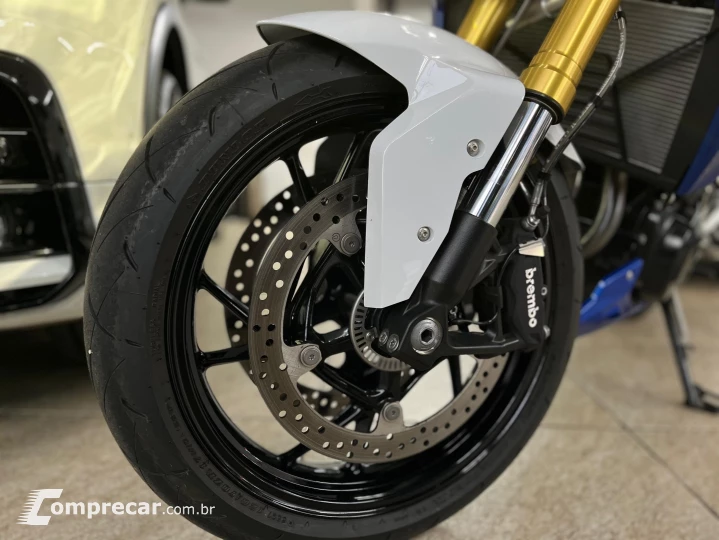 F 900 R SPORT PLUS