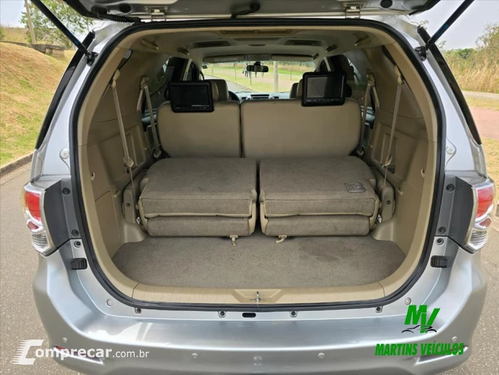 HILUX SW4 2.7 SR 4X2 16V