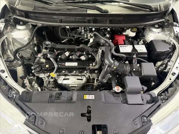 YARIS 1.5 16V Sedan XL