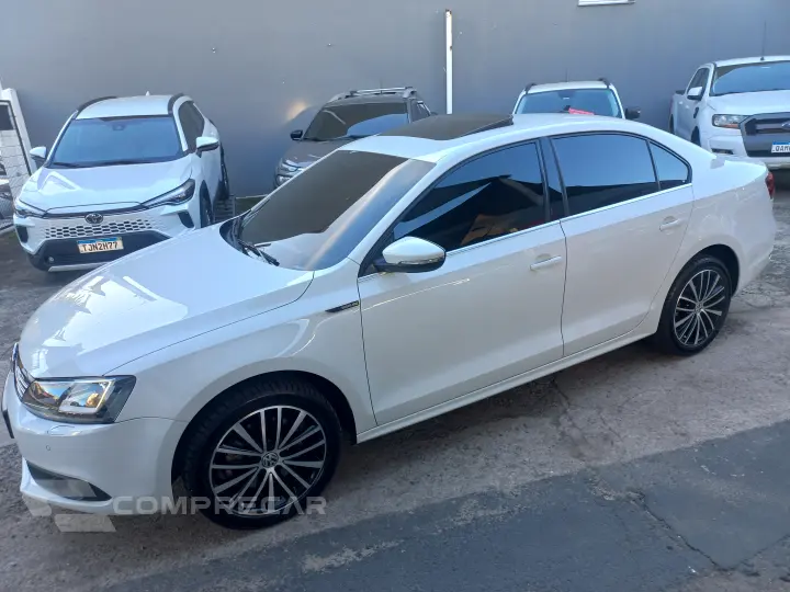 JETTA 2.0 TSI Highline 211cv