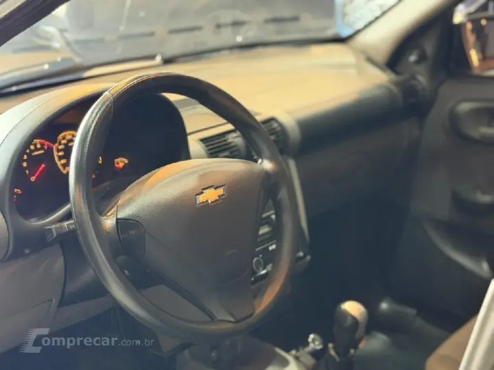 CLASSIC 1.0 MPFI LS 8V FLEX 4P MANUAL