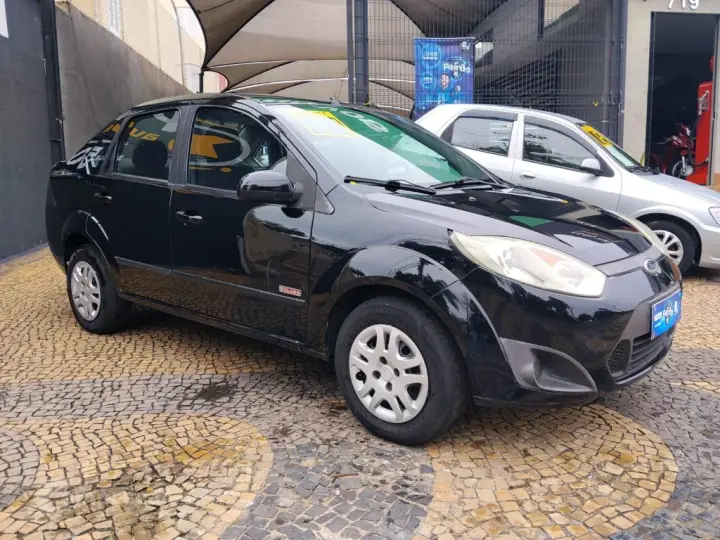 Fiesta Sed. 1.6 8V Flex 4p