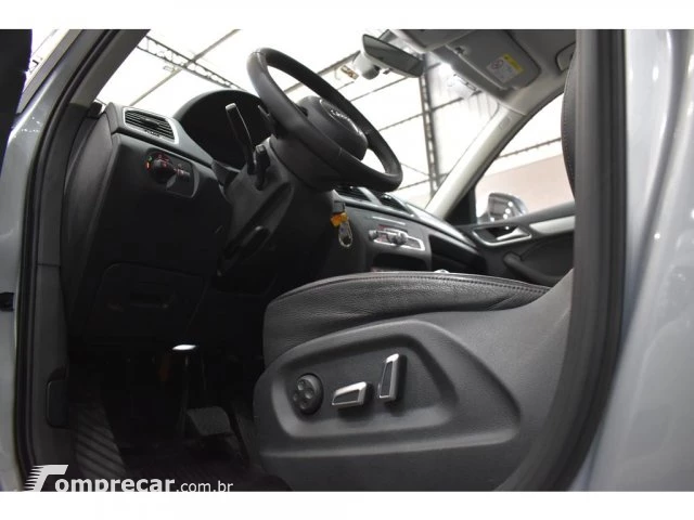 Q3 - 2.0 TFSI AMBITION QUATTRO 4P S TRONIC