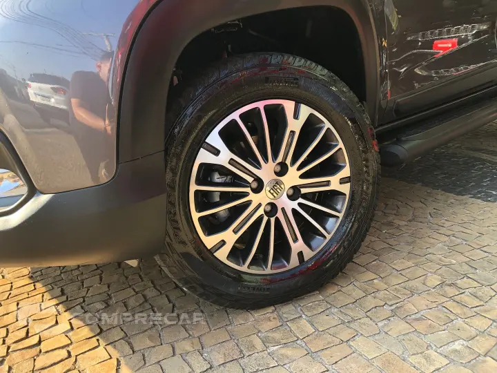 Strada 1.3 Firefly Flex Ranch Cd Cvt