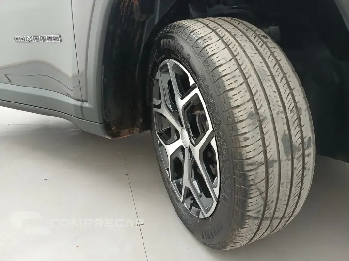 COMPASS 1.3 T270 TURBO FLEX LONGITUDE AT6