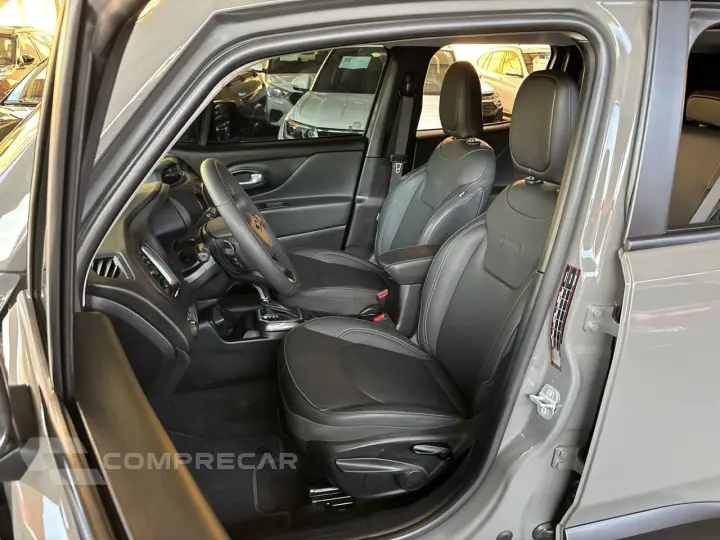 Renegade Lo. Night Eagle 1.3 TB Flex Aut