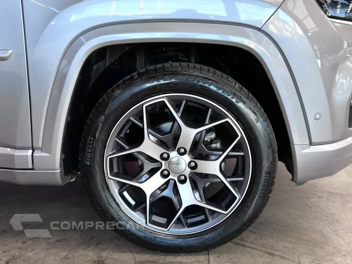 COMMANDER 1.3 T270 TURBO FLEX OVERLAND AT6