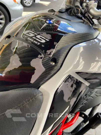 800R