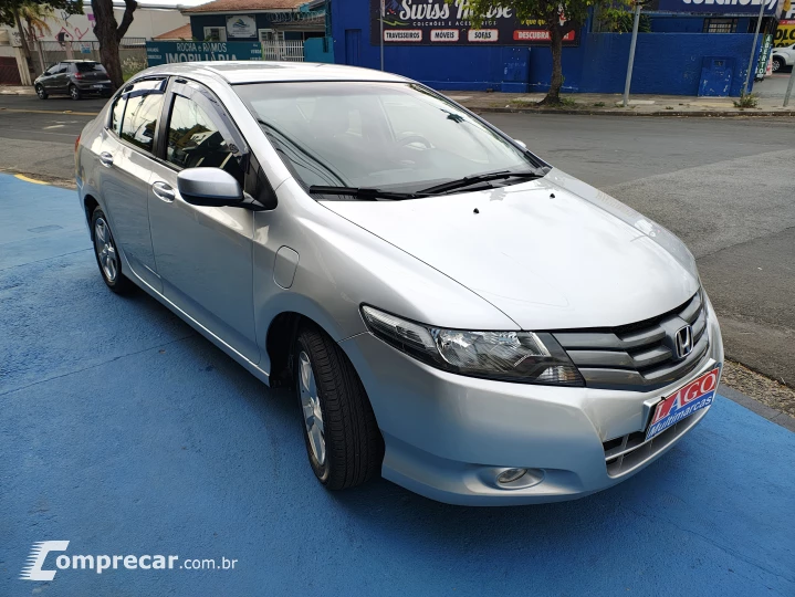 CITY 1.5 LX Sedan 16V