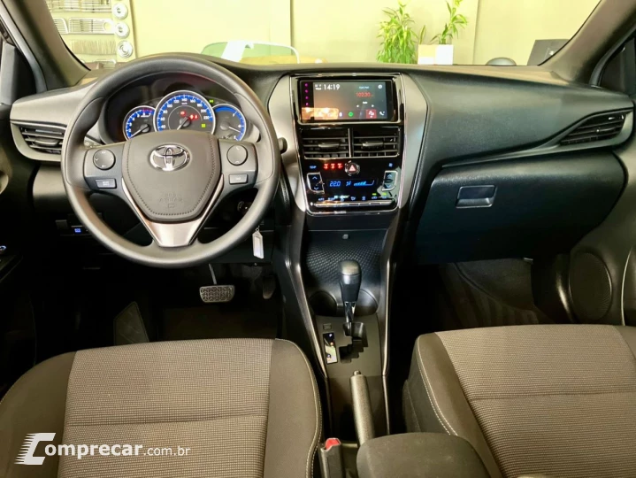 Yaris Hatch 1.5 16V 4P FLEX XL MULTIDRIVE AUTOMÁTICO CVT