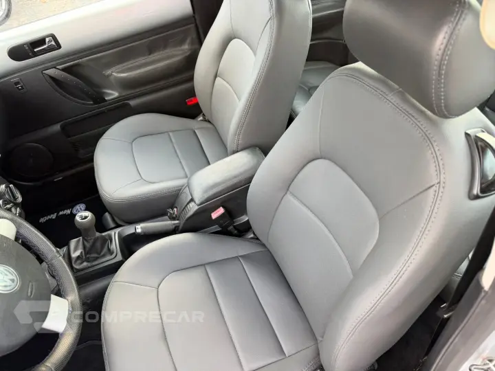 New Beetle 2.0 Mi Mec./Aut.