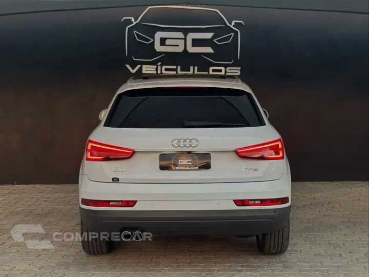 Q3 1.4 TFSI FLEX PRESTIGE PLUS S TRONIC