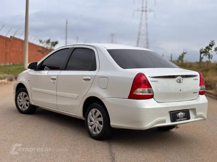 ETIOS 1.5 XS SEDAN 16V FLEX 4P AUTOMÁTICO