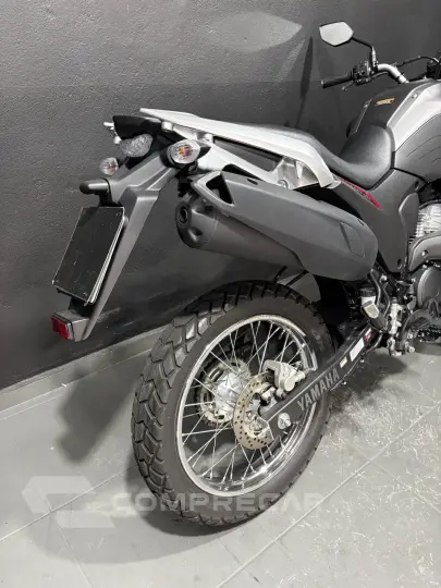 LANDER 250 ABS CONNECTED