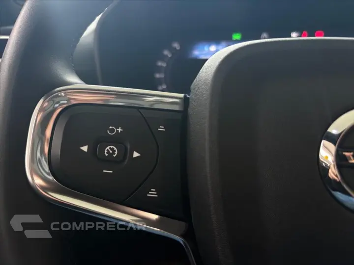XC40 P8 RECHARGE TWIN ELECTRIC ULTIMATE AWD