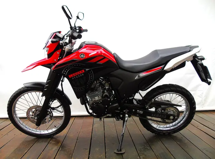 YAMAHA XTZ 250 LANDER