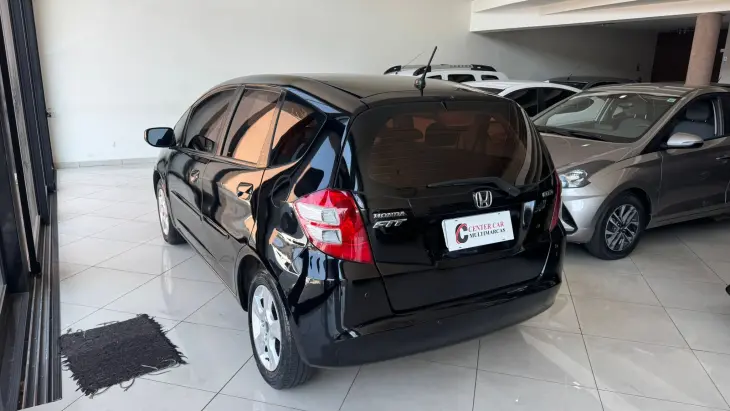 FIT 1.4 LX 16V