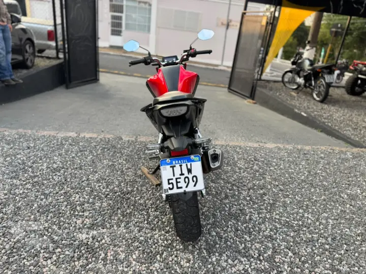 cb 300f twister cbs