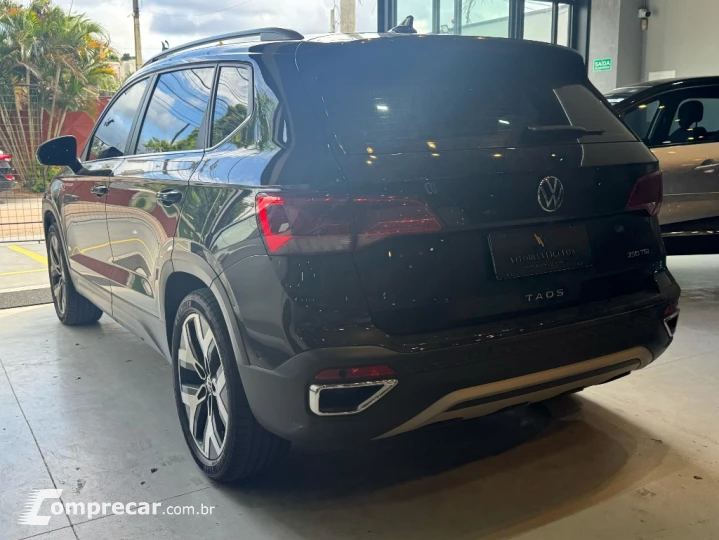 TAOS 1.4 250 TSI TOTAL FLEX HIGHLINE AUTOMÁTICO