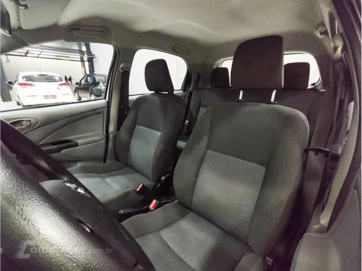 ETIOS XS  1.3 Flex 16V 5p Mec.