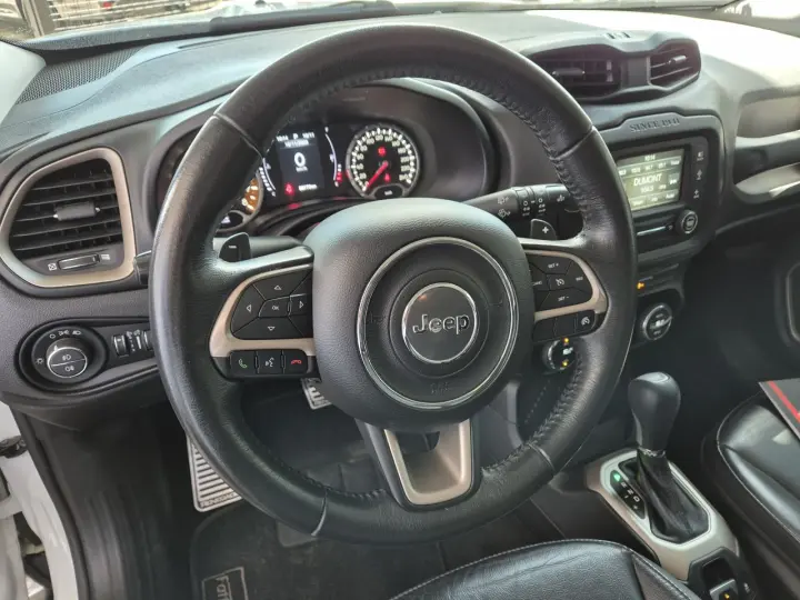 Renegade 1.8 16V 4P FLEX LONGITUDE AUTOMÁTICO