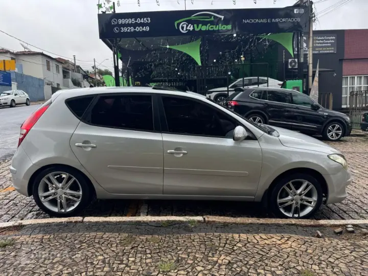 i30 2.0 16V 145cv 5p Aut.