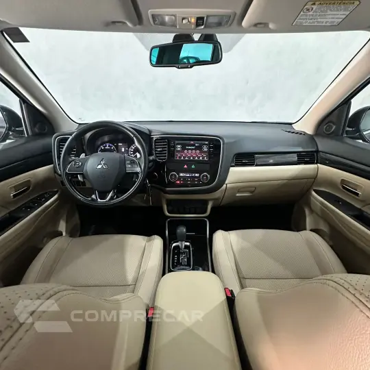 OUTLANDER 2.2 165cv Diesel Aut.