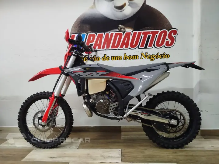 2T 250 TSX