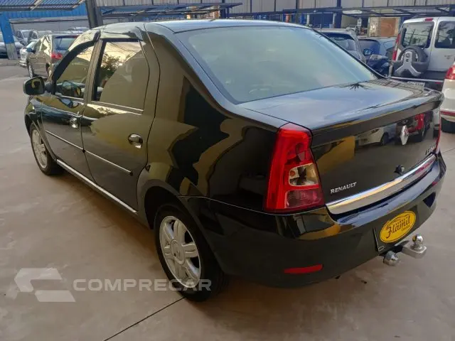 LOGAN - 1.6 EXPRESSION 16V 4P AUTOMÁTICO