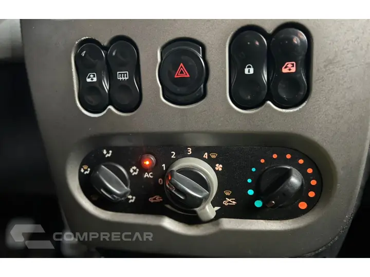 SANDERO 1.0 EXPRESSION 16V FLEX 4P MANUAL